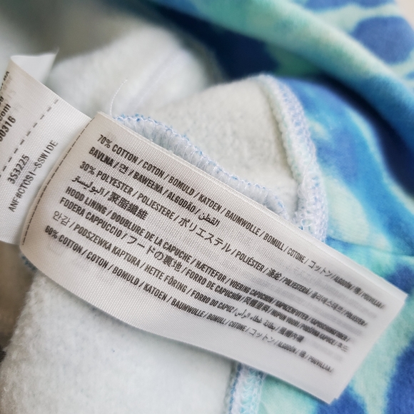 NWT Hollister Tie Dye Hoodie Pullover Sweater S - Picture 3 of 8